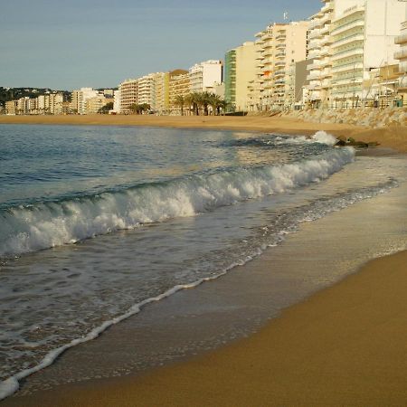 Pensio Costa Brava 호텔 산 안토니 드 칼론헤 외부 사진
