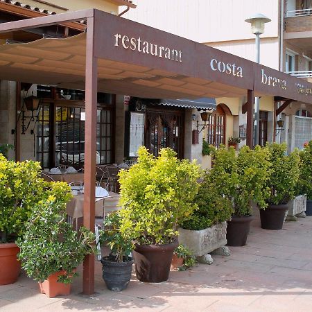 Pensio Costa Brava 호텔 산 안토니 드 칼론헤 외부 사진