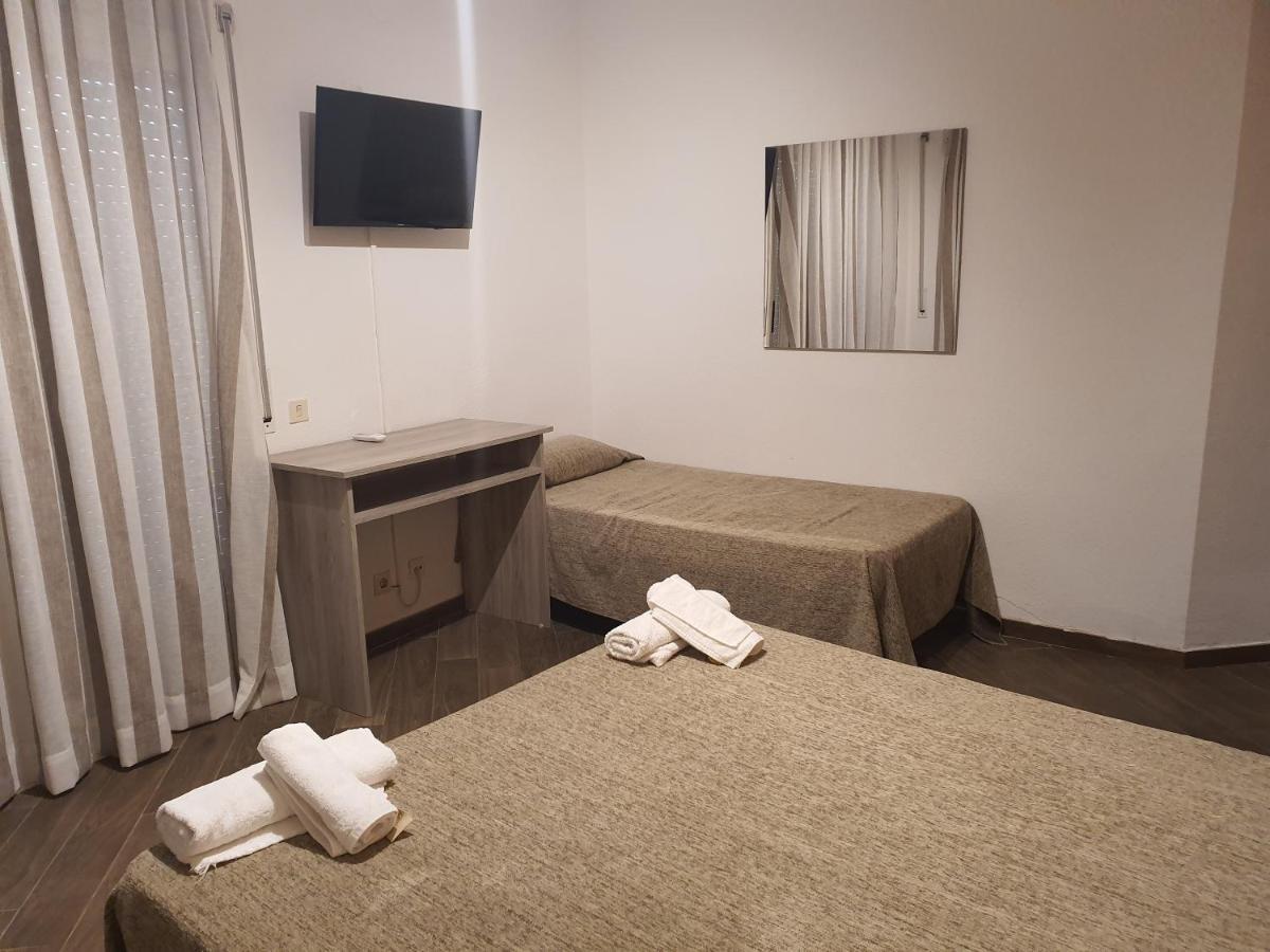 Pensio Costa Brava 호텔 산 안토니 드 칼론헤 외부 사진