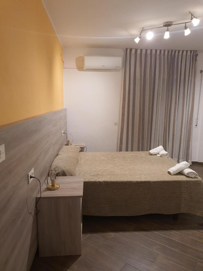 Pensio Costa Brava 호텔 산 안토니 드 칼론헤 외부 사진